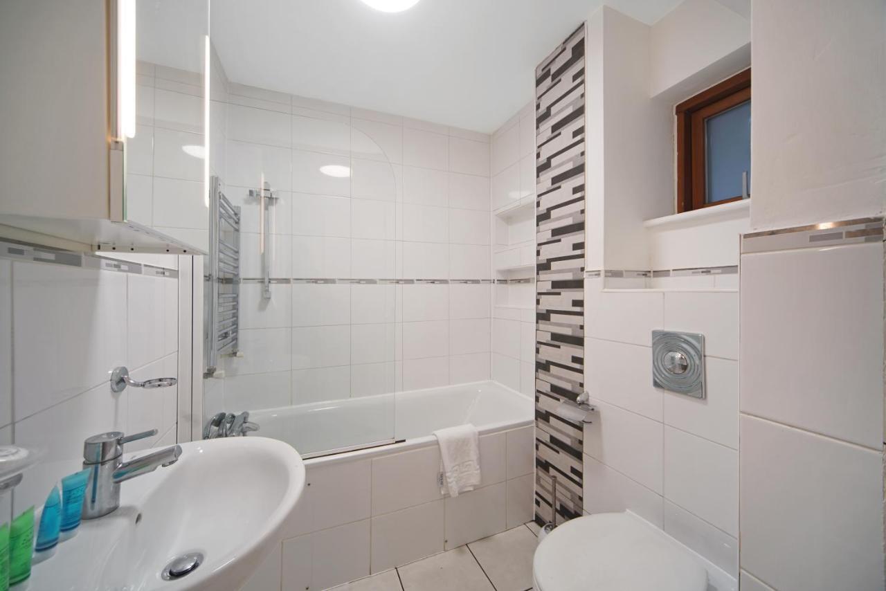 2 Bed Chic Apartment Near Shoreditch & Liverpool St Free Wifi & Parking By City Stay Aparts London Exterior photo
